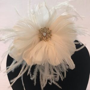 Bridal Ivory wedding hair feather with gold accents